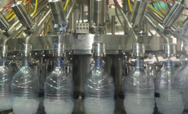 大包裝水吹灌旋一體機(jī)